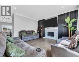 Living room - 131 Sherview Grove Nw, Calgary, AB T3R0Y4 Photo 6