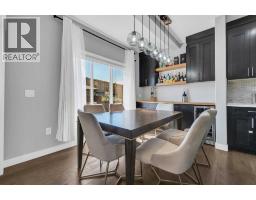 5pc Bathroom - 131 Sherview Grove Nw, Calgary, AB T3R0Y4 Photo 9
