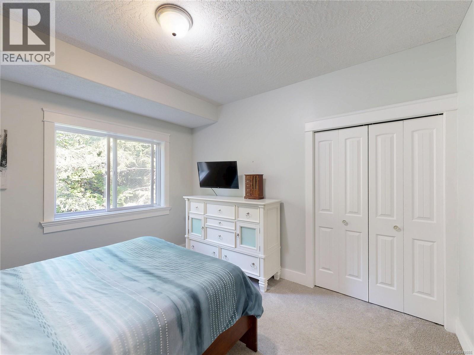 3468 Horizon Terr - Image 40