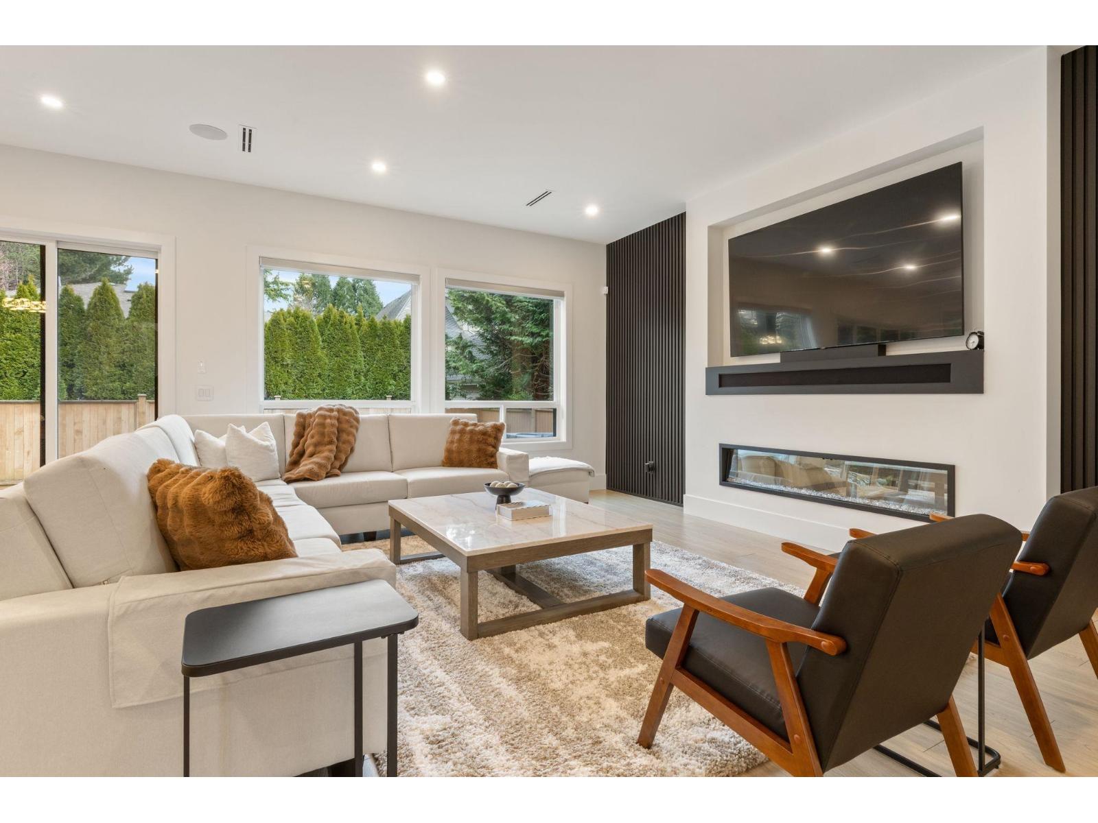 13125 14 AVENUE, Surrey