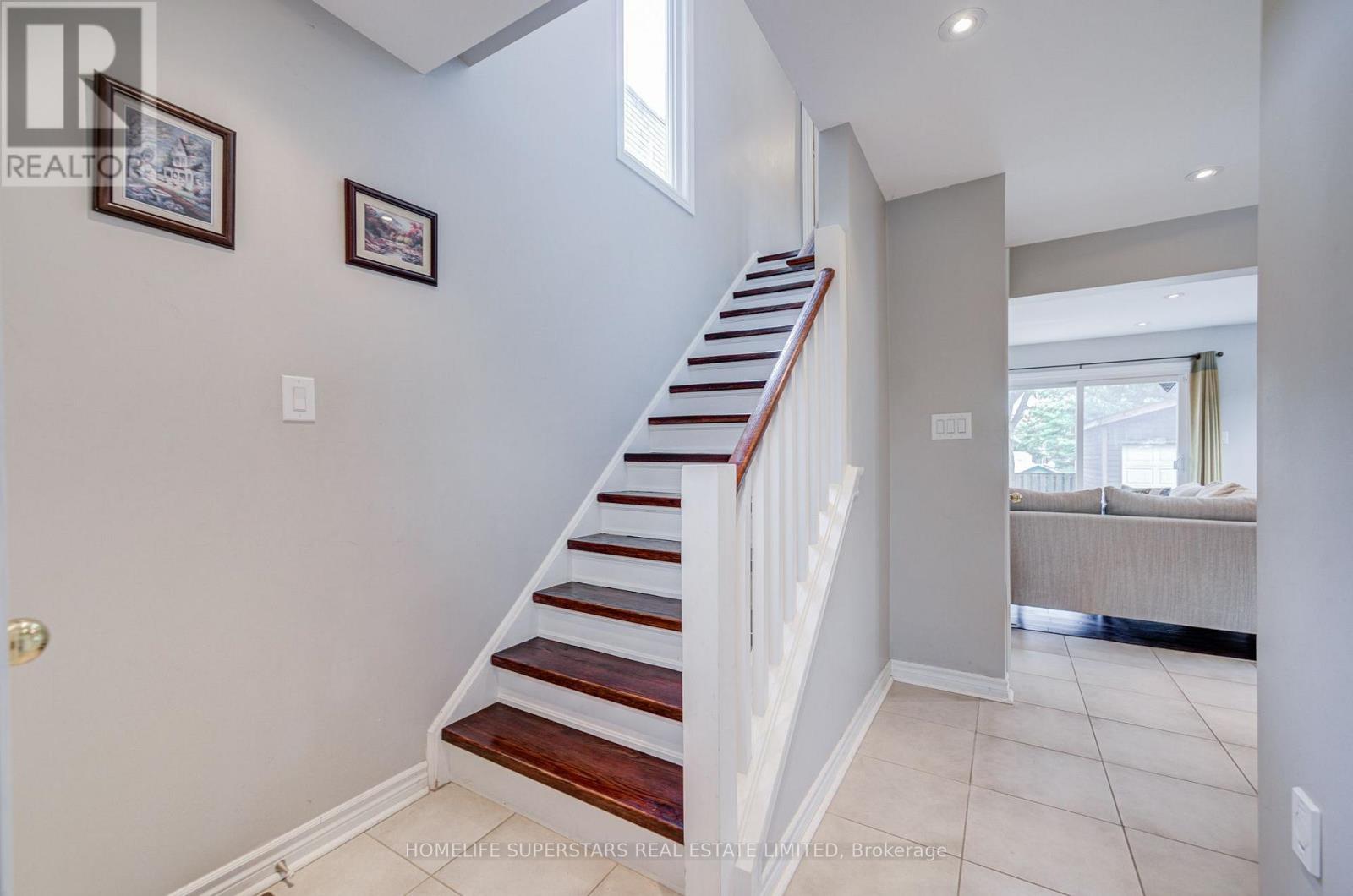 50 HOSKINS SQUARE, Brampton (Queen Street Corridor) — photo 6