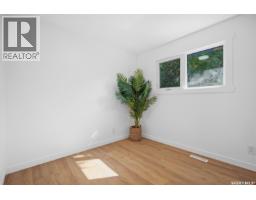 3805 Diefenbaker Drive, Saskatoon, SK S7L5C6 Photo 14