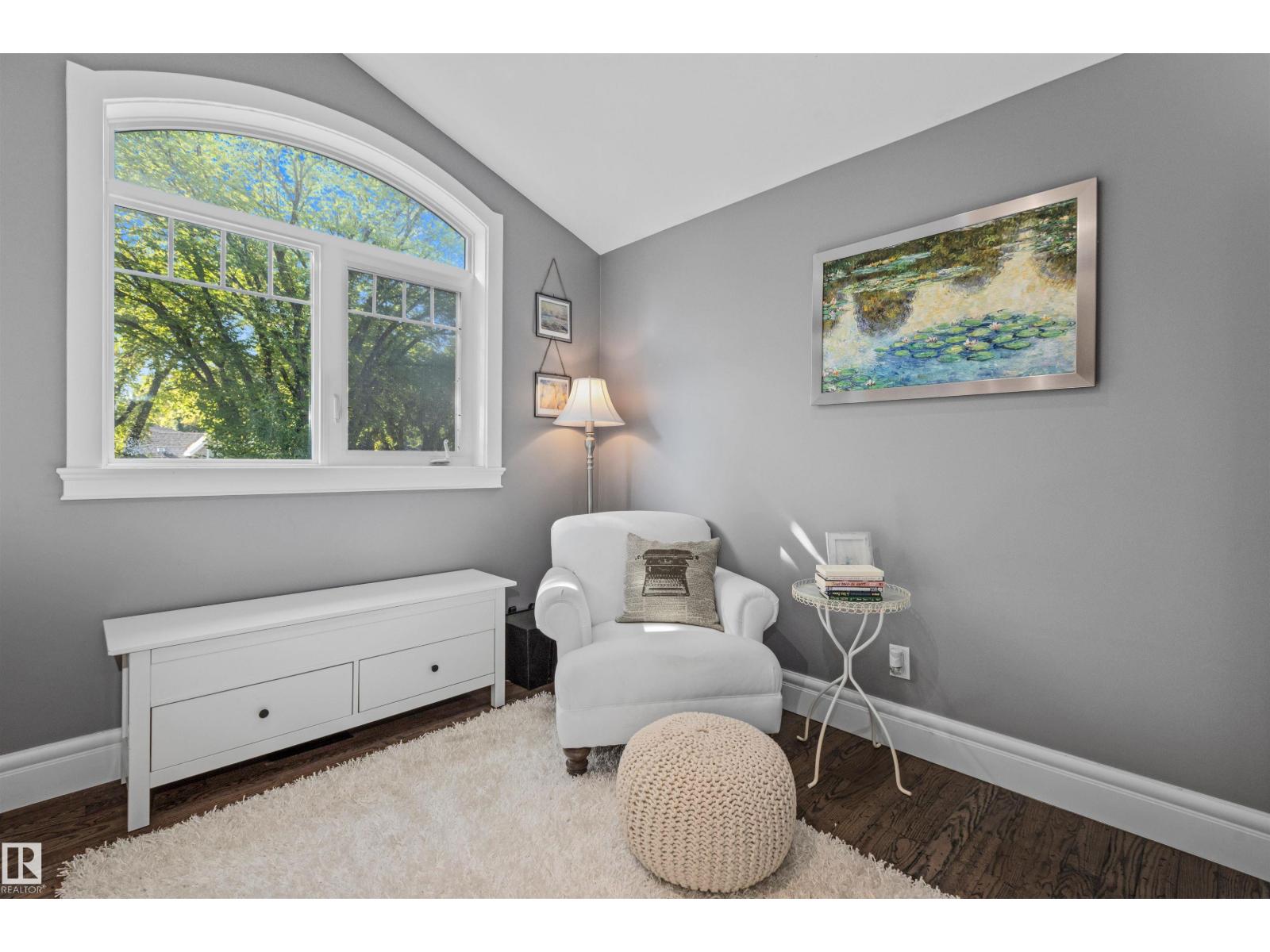 10321 137 ST NW - 36