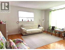 1436 Robson Crescent SE - photo 5
