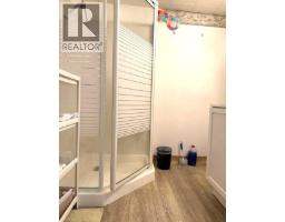 1436 Robson Crescent SE - photo 8