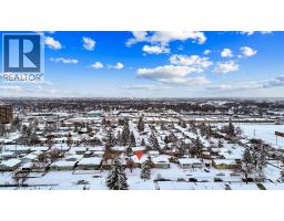 1436 Robson Crescent SE - photo 17