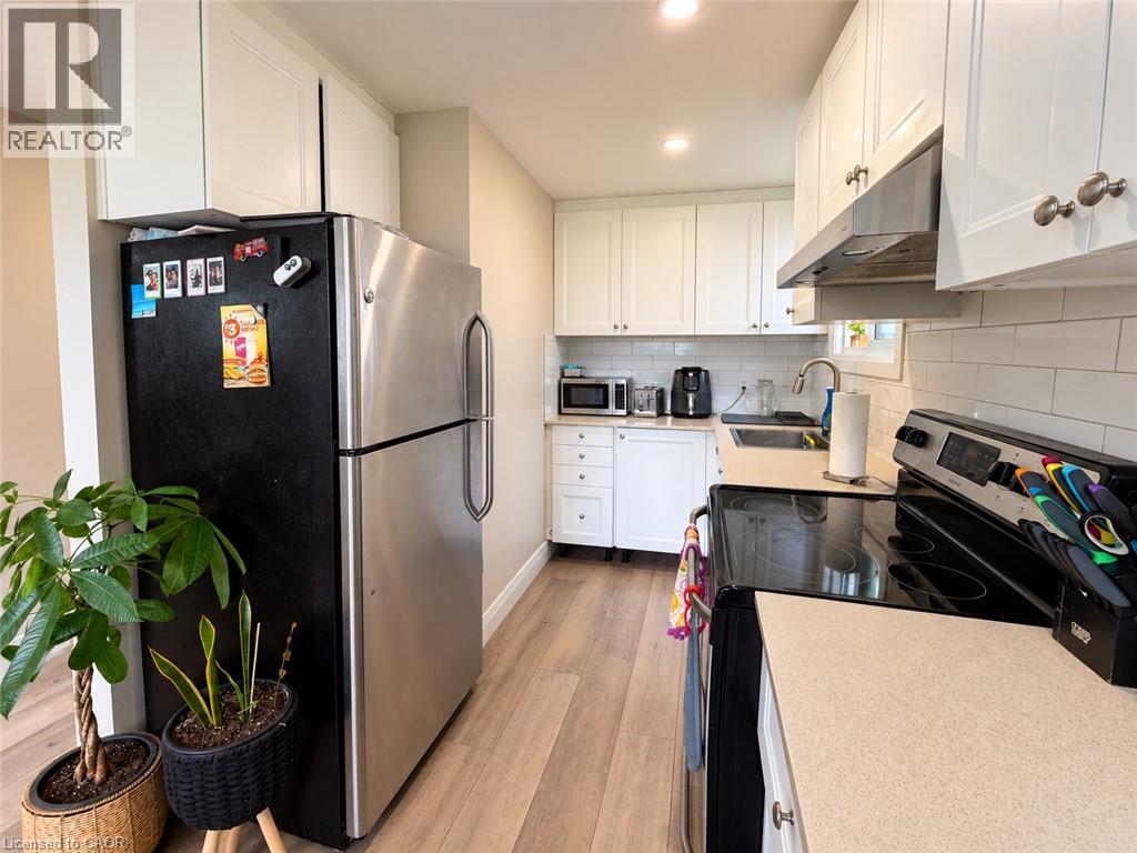 226 HEIMAN Street Unit# 1, Kitchener — photo 9