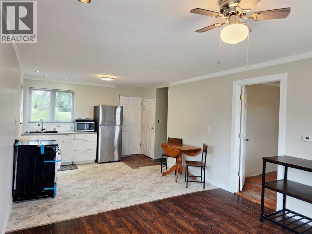 2122 22 Avenue, Delburne