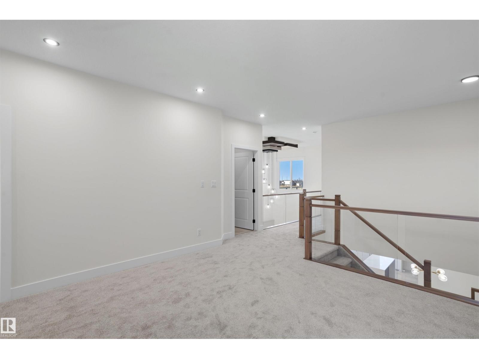 2310 6A AV SW - 28