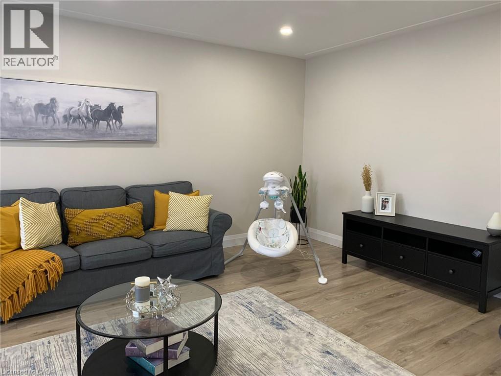 226 HEIMAN Street Unit# 3, Kitchener — photo 4