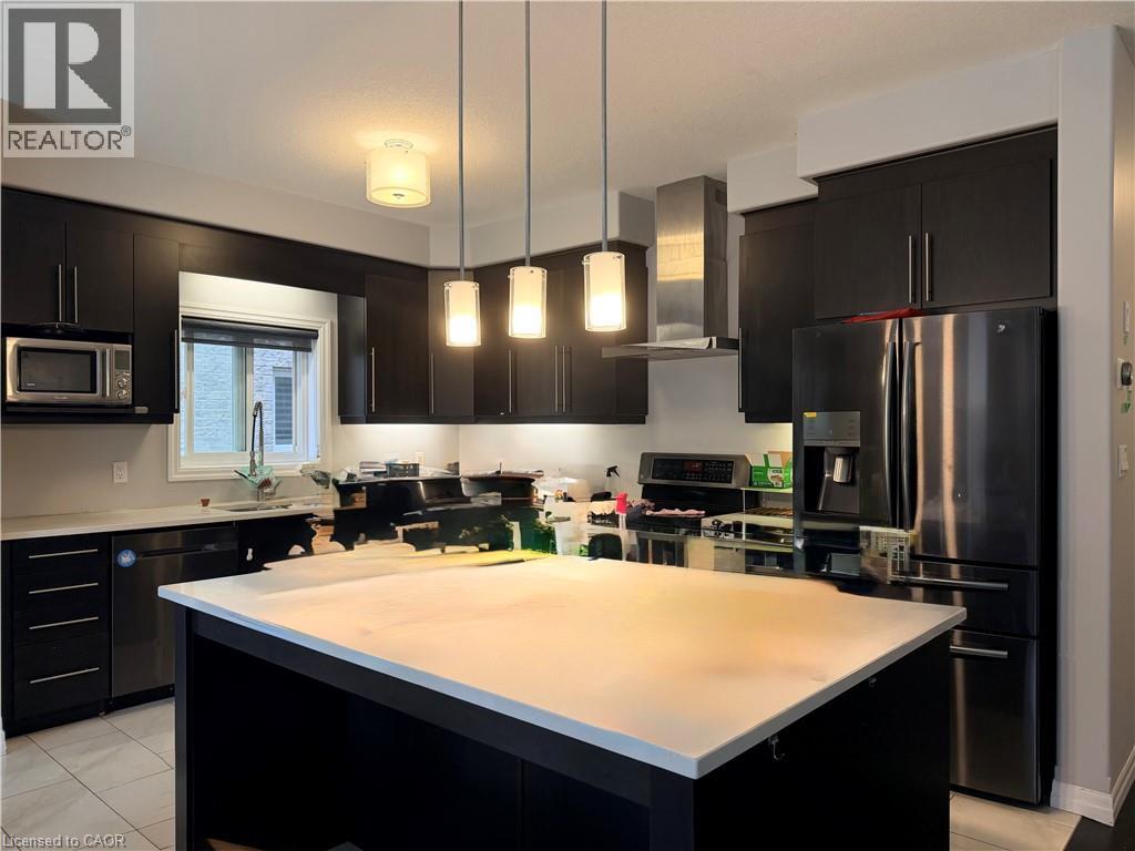 323 SWEET GALE Street, Waterloo — photo 3