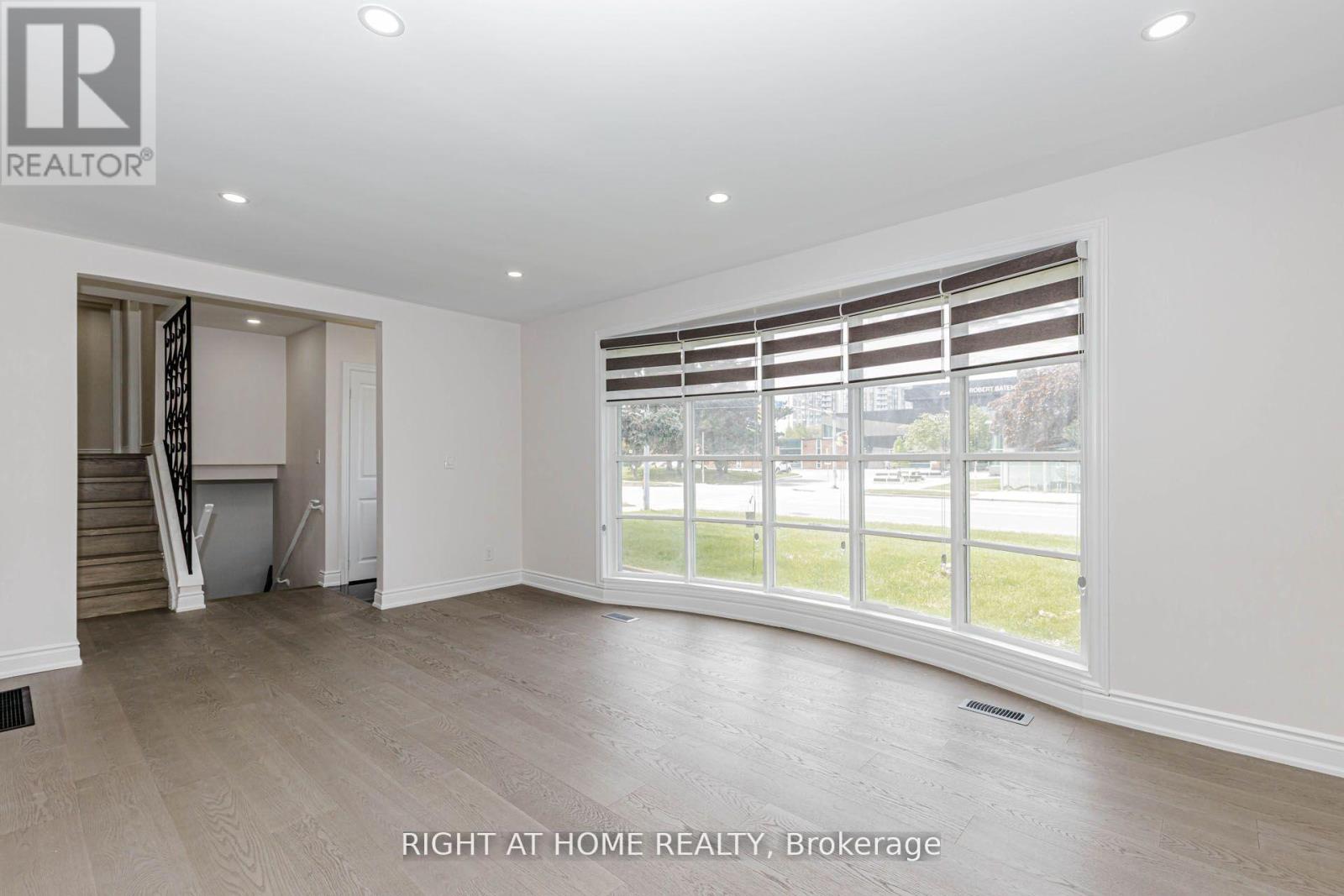5154 NEW STREET, Burlington (Appleby) — photo 3