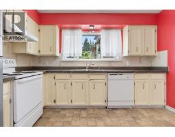 3204 Mariner Way, Coquitlam, BC V3C4K7 Photo 11
