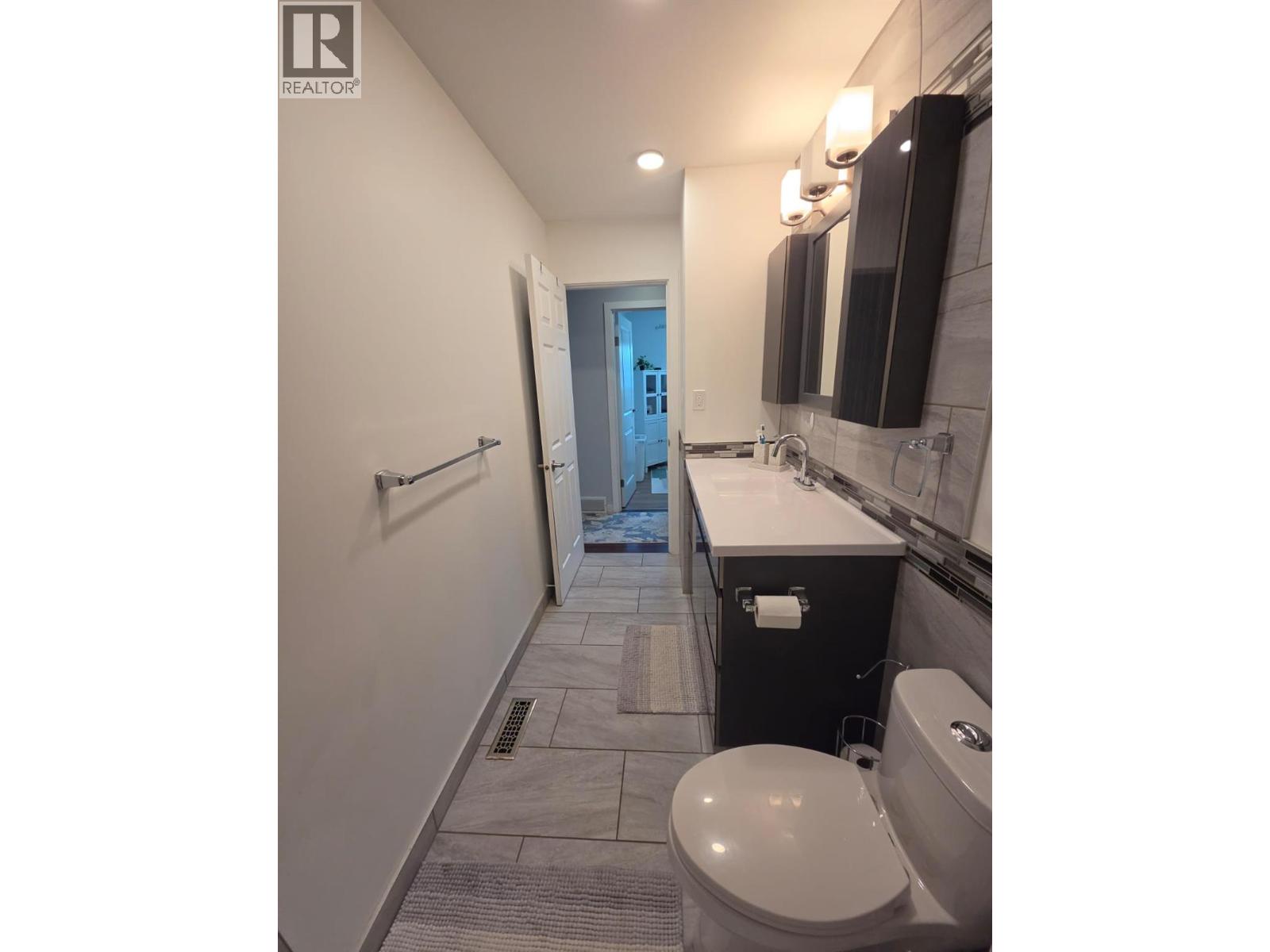 1125 117 Avenue - 35