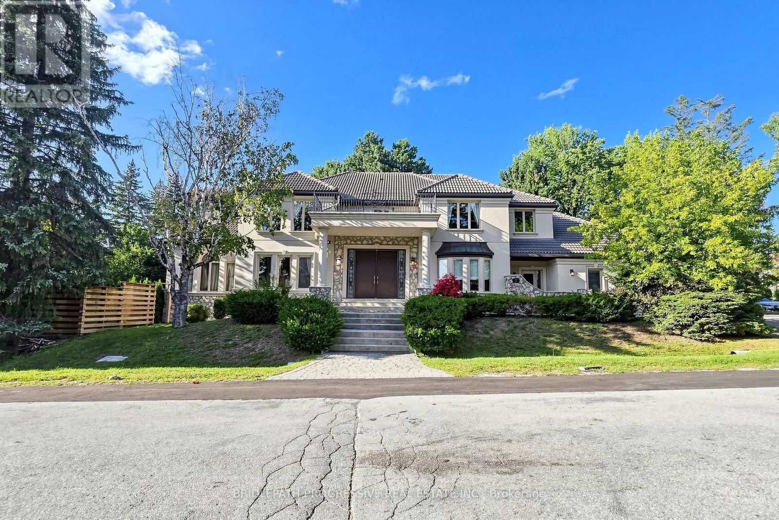 2 THORNLEA COURT, Markham (Thornhill) — photo 2