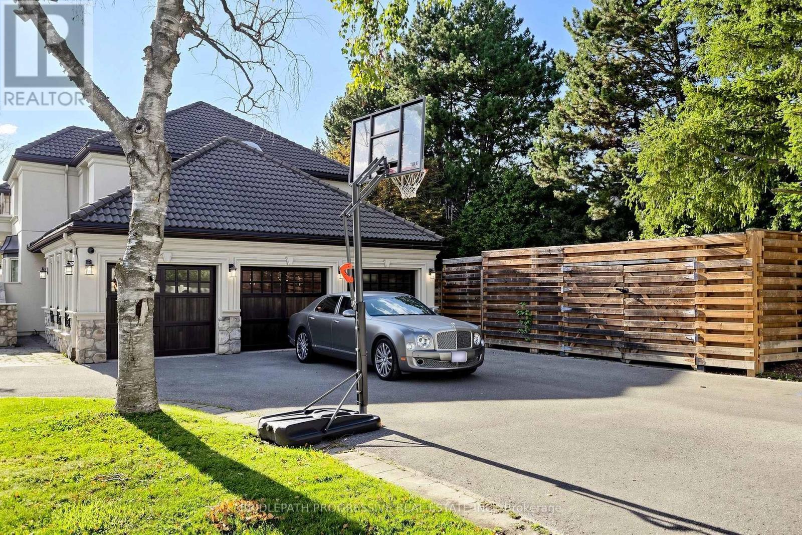 2 THORNLEA COURT, Markham (Thornhill) — photo 3