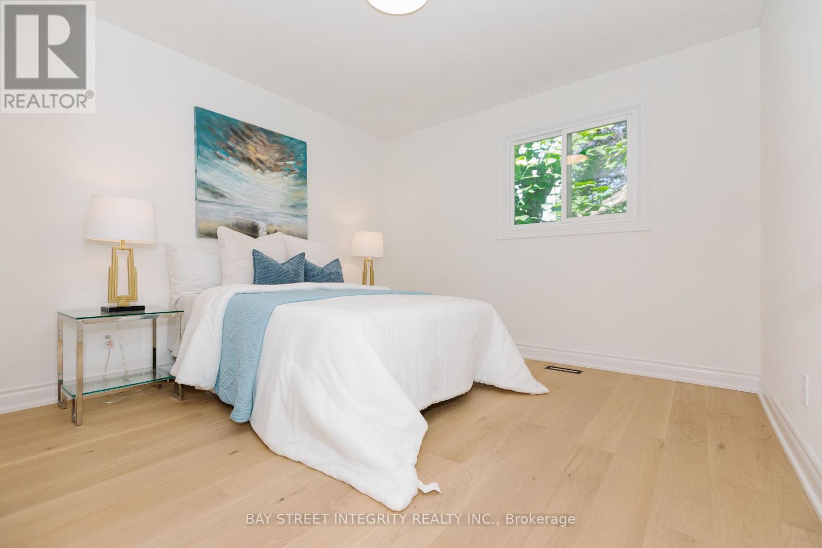 12 CHARNWOOD PLACE - 36