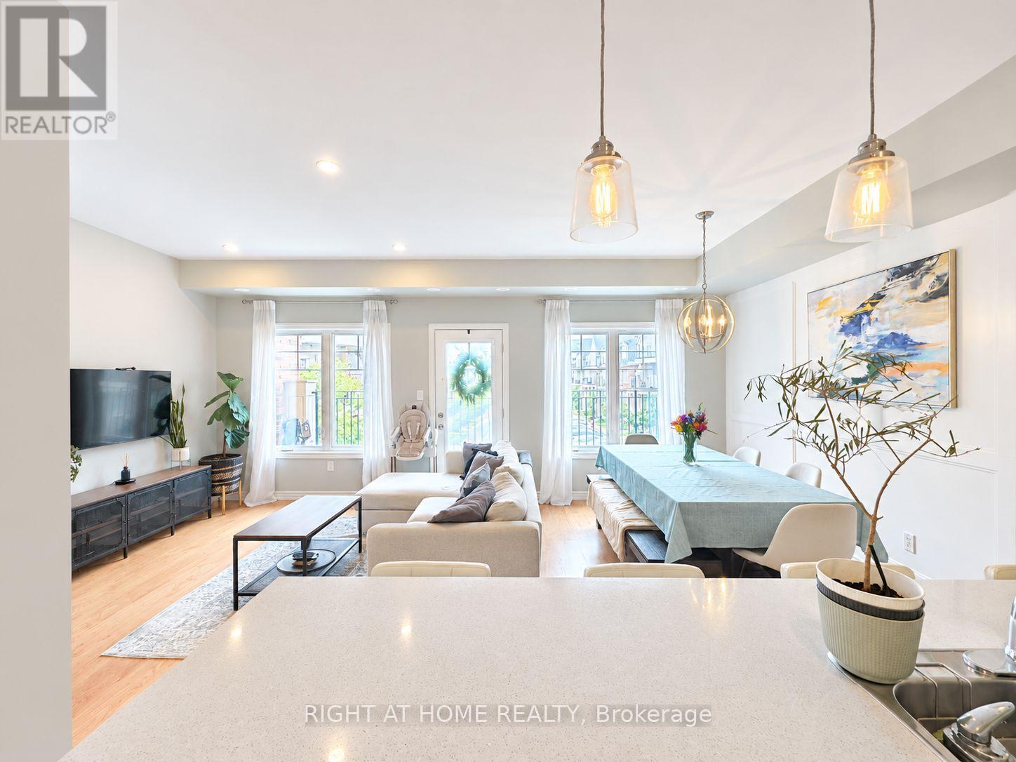 40-03 - 2420 BARONWOOD DRIVE, Oakville (WM Westmount) — photo 5
