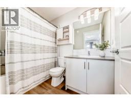 272 Cranbrook Square Se, Calgary, AB T3M3K8 Photo 24