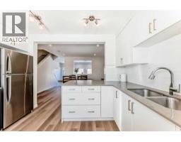 272 Cranbrook Square Se, Calgary, AB T3M3K8 Photo 14