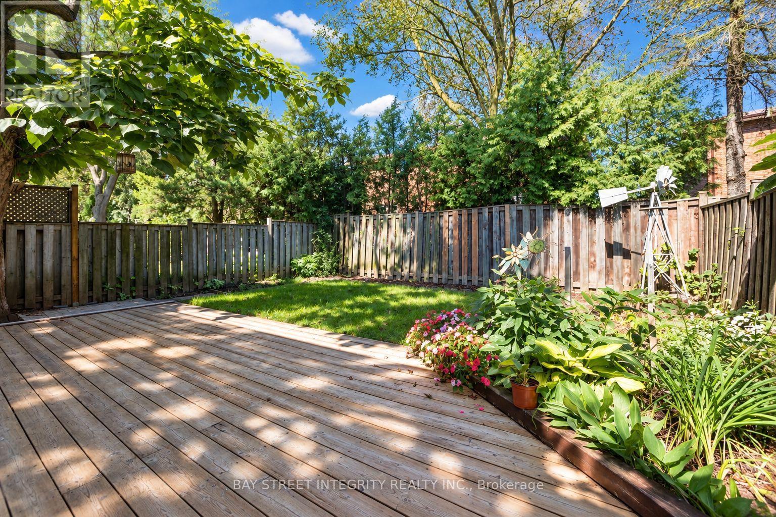 12 CHARNWOOD PLACE - 45