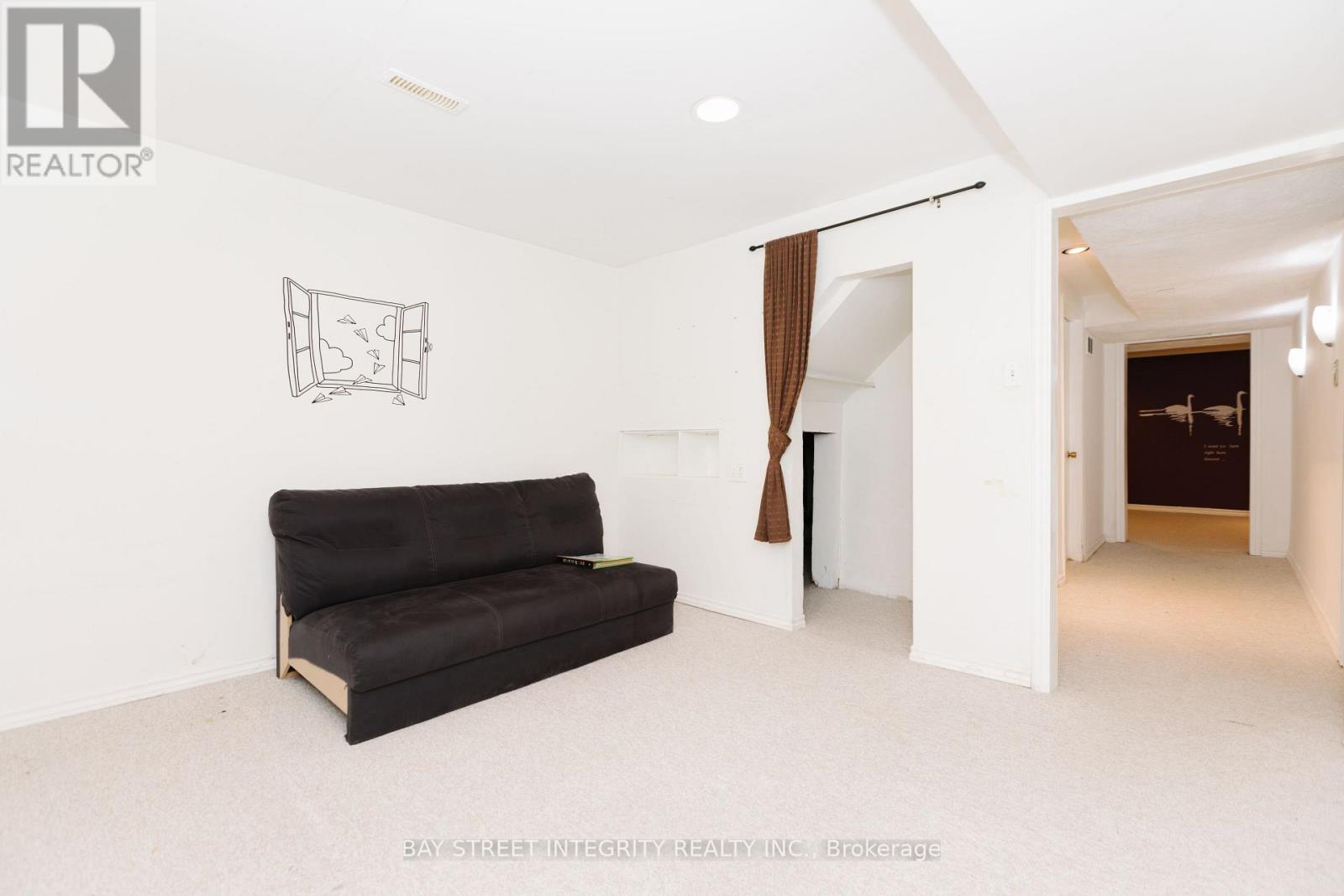 12 CHARNWOOD PLACE - 43