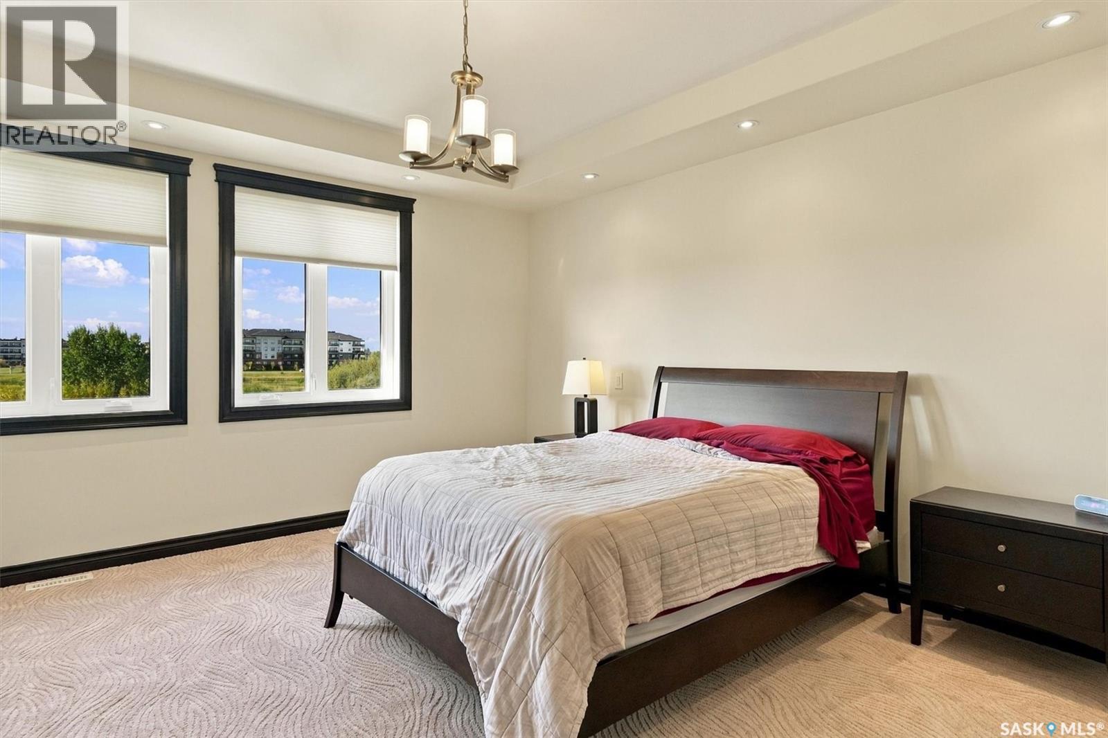 323 Hastings LANE, Saskatoon — photo 31