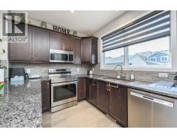 Living room - 5 Masters Street Se, Calgary, AB T3M2R5 Photo 6
