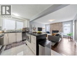 2pc Bathroom - 15 Woodmont Green Sw, Calgary, AB T2W4Z3 Photo 11