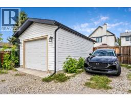 15 Woodmont Green Sw, Calgary, AB T2W4Z3 Photo 39