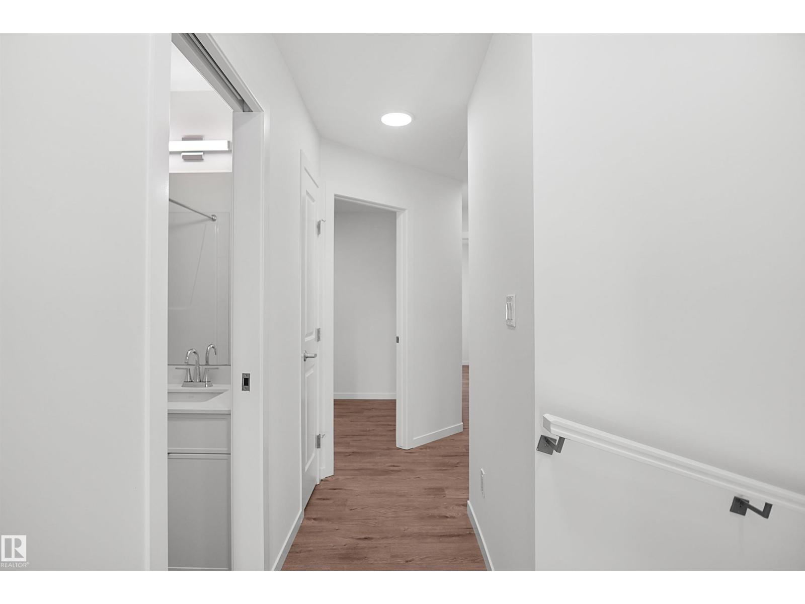 #21 3705 141 ST SW - 20