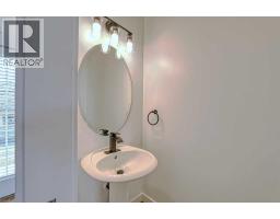 179 Rainbow Falls Drive, Chestermere, AB T1X0A7 Photo 22