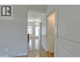 179 Rainbow Falls Drive, Chestermere, AB T1X0A7 Photo 13