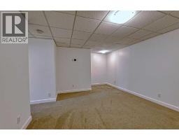 179 Rainbow Falls Drive, Chestermere, AB T1X0A7 Photo 37
