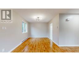 215 Canada Drive thumbnail 10