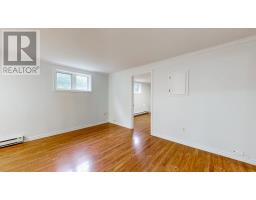 215 Canada Drive thumbnail 22