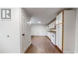 215 Canada Drive thumbnail 29