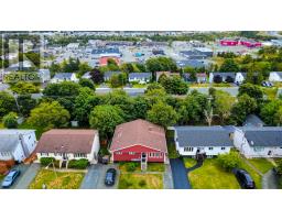 215 Canada Drive thumbnail 40