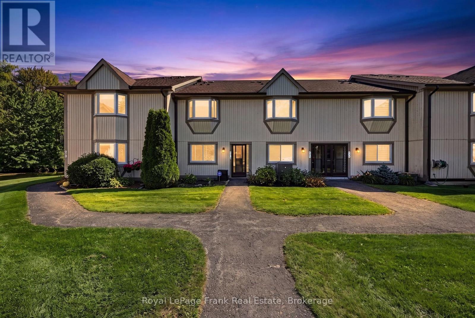 ## 21 21 LAGUNA PARKWAY - 31