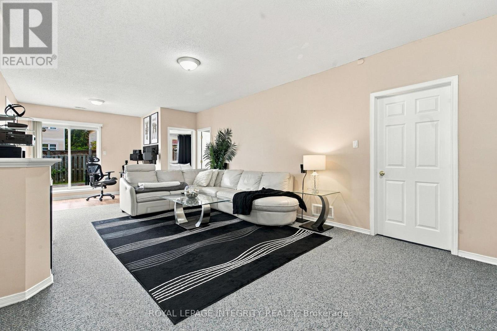 72 CALAVERAS AVENUE - Image 27