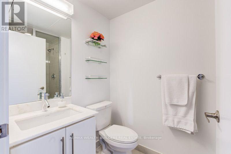 #1707 58 ORCHARD VIEW BOULEVARD - 23