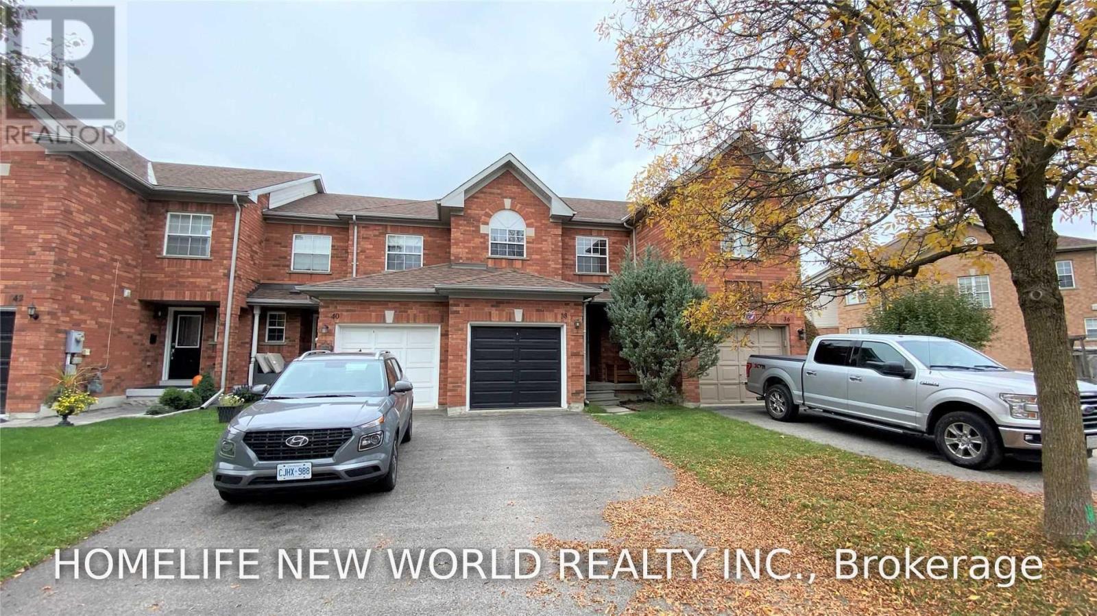 38 MILLOY PLACE, Aurora (Aurora Grove)
