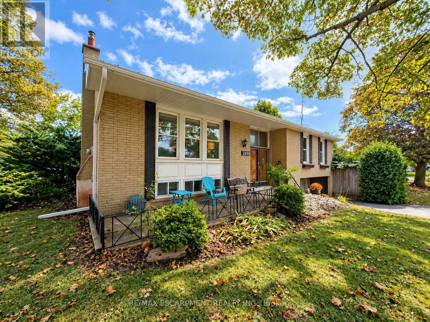 2490 YARMOUTH CRESCENT, Oakville (WO West) — photo 3