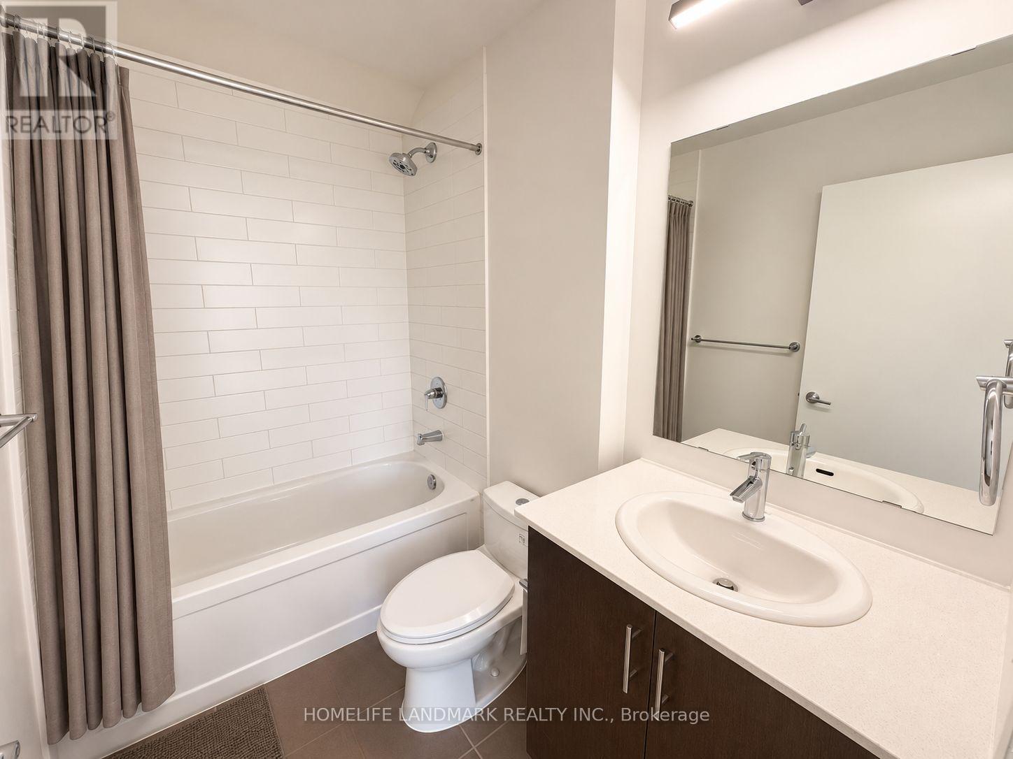 #805 360 SQUARE ONE DRIVE - Image 13