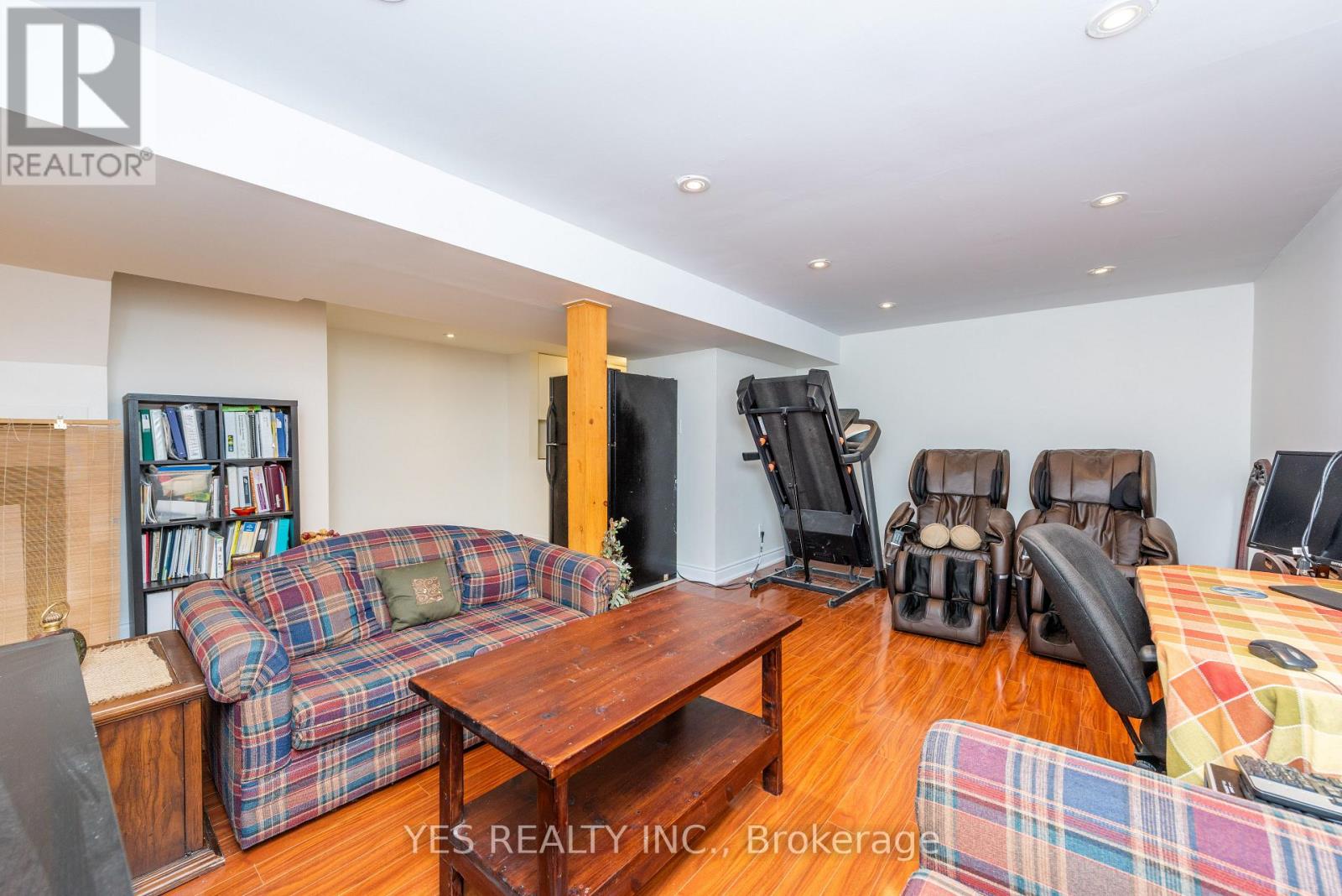 7 COLCHESTER AVENUE - Image 36