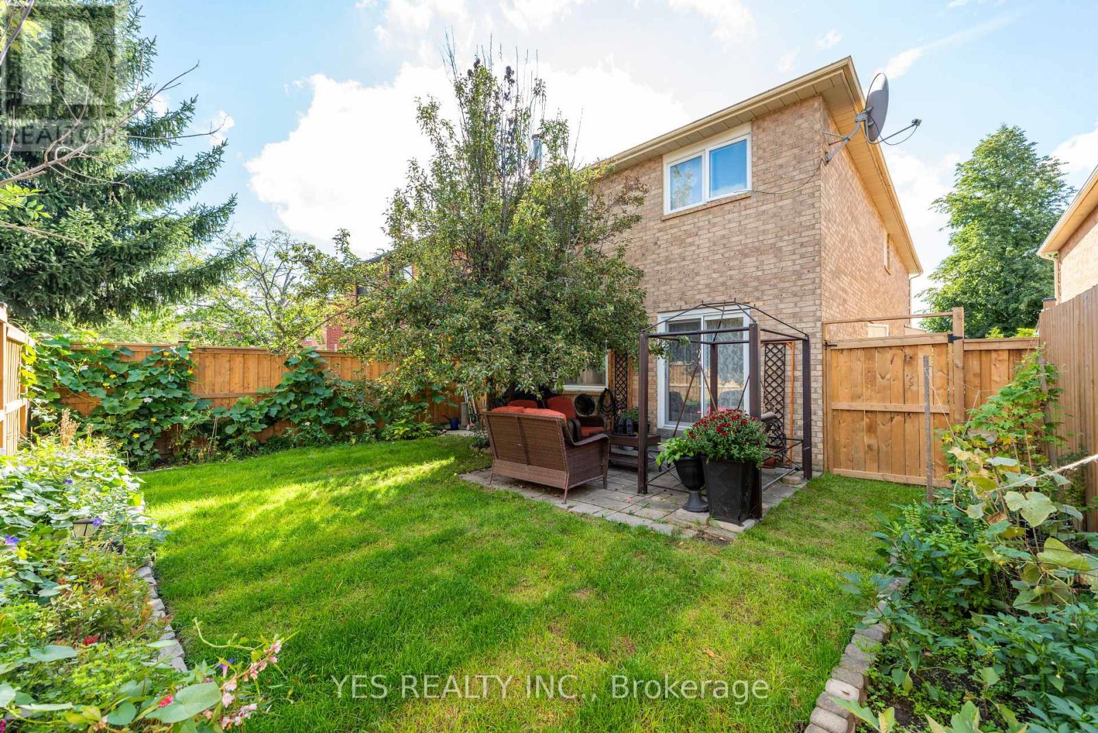 7 COLCHESTER AVENUE - 44