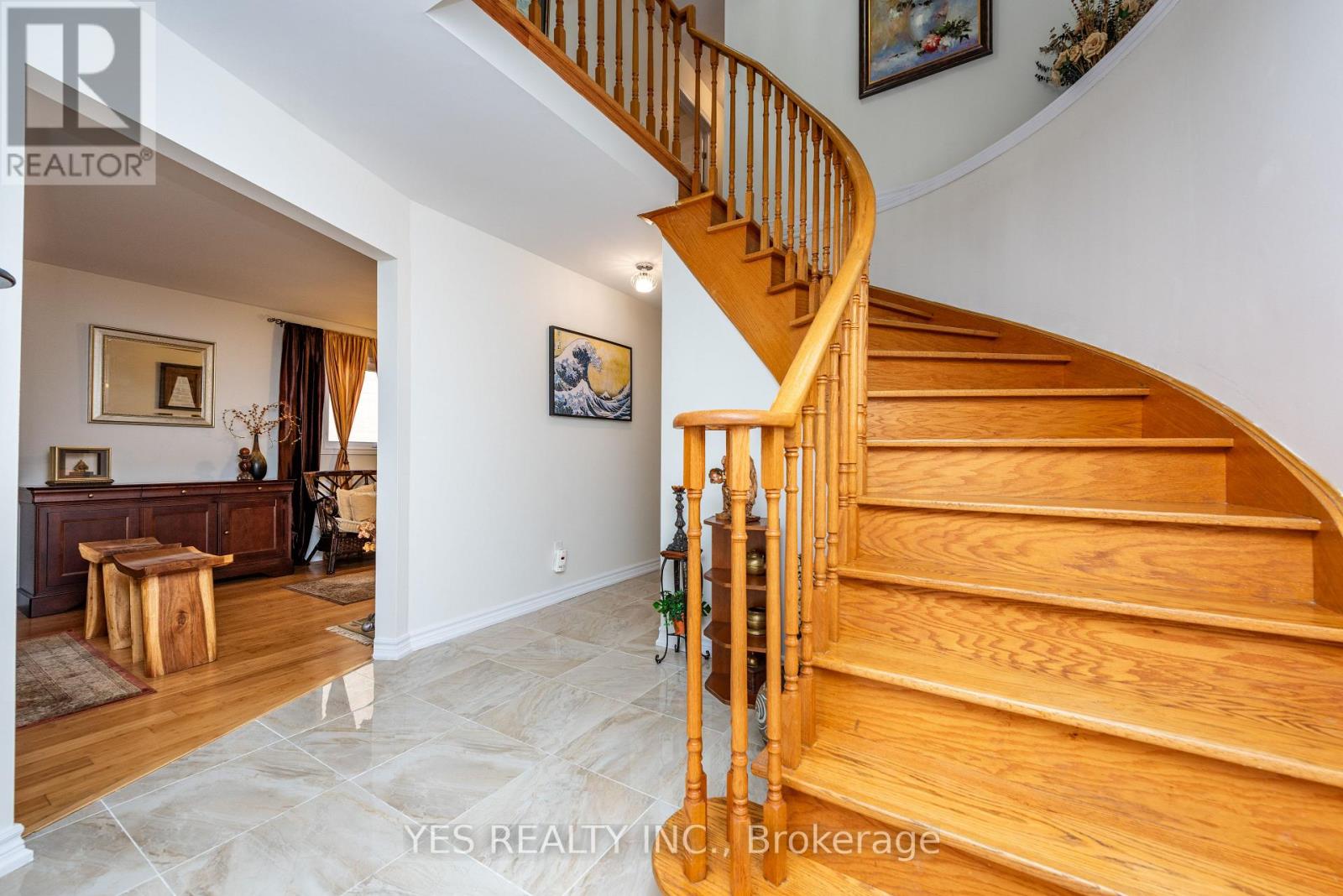 7 COLCHESTER AVENUE - 6