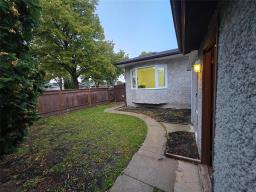 279 Tufnell Drive, Winnipeg, MB R2N1K4 Photo 24