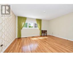 111 Briarscross Boulevard, Toronto, ON M1S3K6 Photo 22
