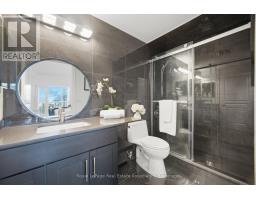 305 - 220 Burnhamthorpe Road W, Mississauga, ON L5B4N4 Photo 26